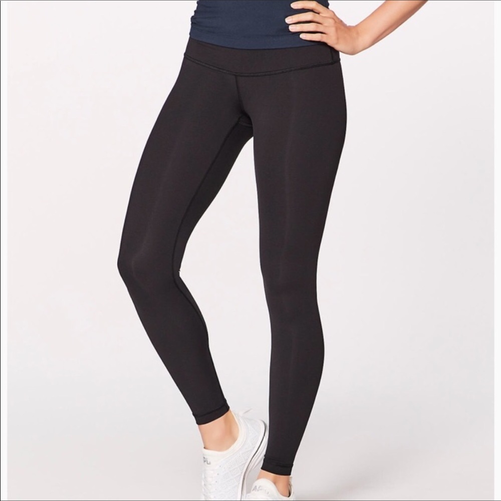 Lululemon Wunder Under Pants in Black